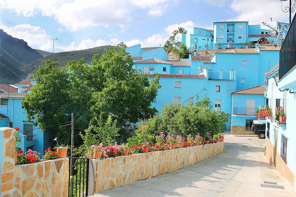 Casa Rural Júzcar エクステリア 写真